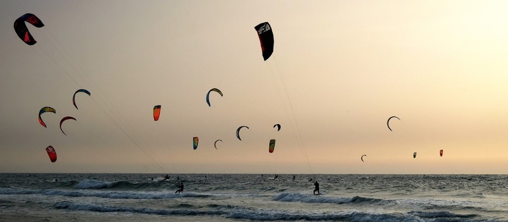 Kitesurfen in Dänemark Sonnenuntergang